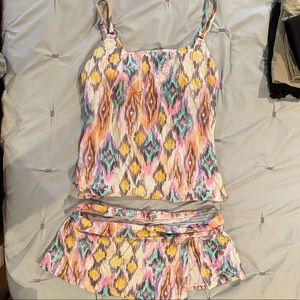 Woman’s bathing suit!  Tankini with skirt bottom